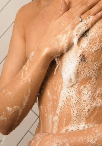 Black Musk Night Bloom Shower Gel